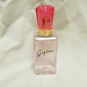 Victoria's Secret Gorgeous fragrance mist
